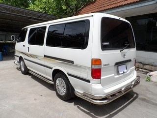 TOYOTA HIACE 3.0 GL MT ปี 2002 จัดไฟแนนซ์ได้ ดาวน์ 8,000 T.086-527-9533
