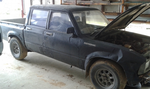 ขาย Body ม้ากระโดด เครื่องดีเซล 4 ประตู มีเกียร์ โฟร์วินซ์ตรงรุ้นให้ด้วย ขาย Body ม้ากระโดด เครื่องดีเซล 4 ประตู มีเกียร์ โฟร์วินซ์ตรงรุ้นให้ด้วย