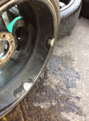 ขายล้อ LENSO ขอบ20 6รู กว้าง9 พร้อมยาง ถูกๆครับ  15500.-