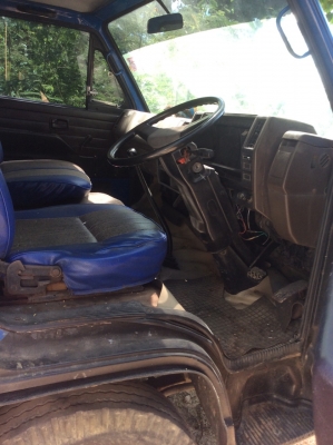 ขาย ISUZU NPR115 รถห้างแท้ เครื่องดี ขับดี ครัทซีสวย ขาย 375,000 บาท
