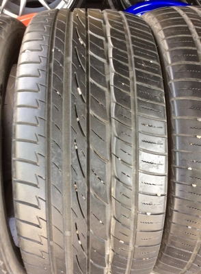 ขายยาง NITTO NT850  235-45-17  ปี12 สภาพไหม่กริบเบิกไหม่มาใส่ได้นิดเดียว ถูกๆครับ