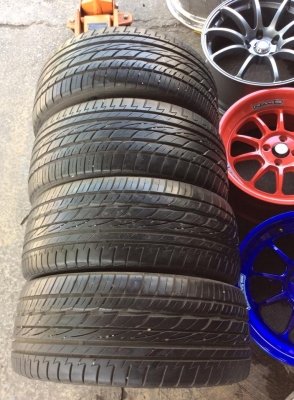 ขายยาง NITTO NT850  235-45-17  ปี12 สภาพไหม่กริบเบิกไหม่มาใส่ได้นิดเดียว ถูกๆครับ