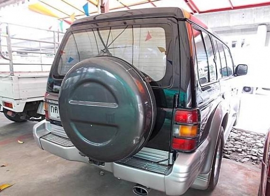 ขาย MITSUBISHI pajero เครื่องดีเซล 2500 turbo สภาพดีพร้อมใช้งาน ขาย MITSUBISHI pajero เครื่องดีเซล 2500 turbo สภาพดีพร้อมใช้งาน