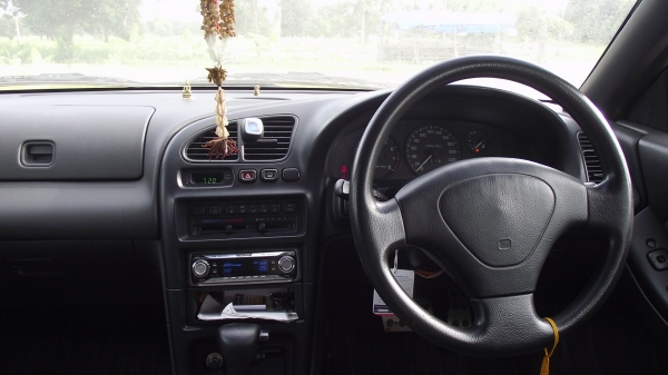 มาสด้า323 astina ปี96