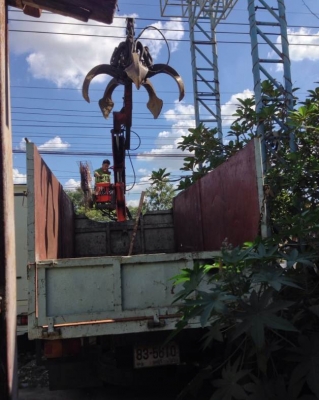 ขายรถ6ล้อ บรรทุก คีบ HINO  3 ตัน เครื่องใหม่พร้อมใช้งาน