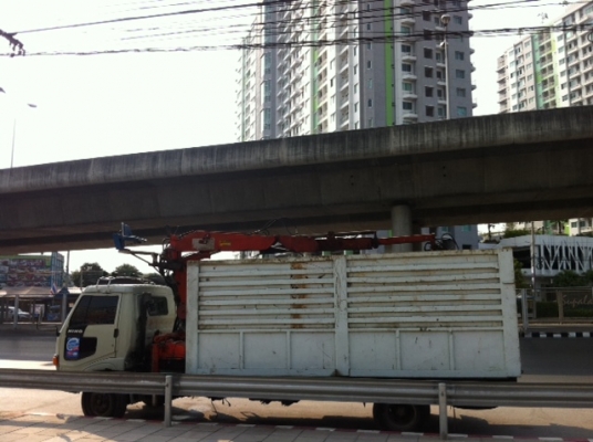 ขายรถ6ล้อ บรรทุก คีบ HINO  3 ตัน เครื่องใหม่พร้อมใช้งาน