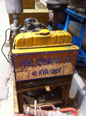 เครื่องปั่นไฟ เชื่อมได้ 40 KVA/380V สภาพพร้อมใช้