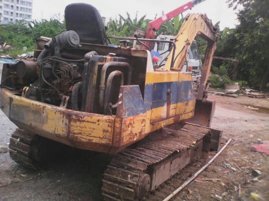 ขายโคมัสซุ Pc 20-6 โซ่ใหม่ ราคา 145,000 บาท ขายโคมัสซุ Pc 20-6 โซ่ใหม่ ราคา 145,000 บาท