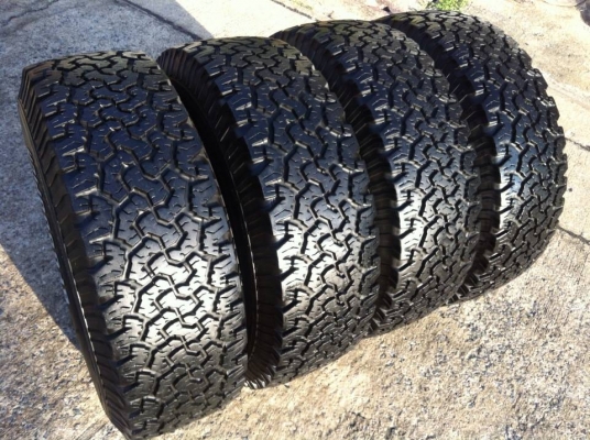 ขายยาง BF Goodrich All-terrain ขนาด 265 75 r16 ปี12 สวยๆ