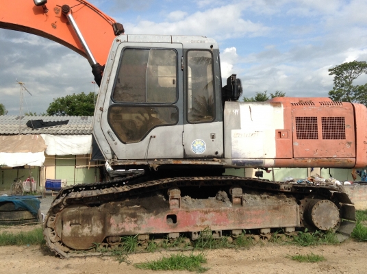 ขายรถแม็คโคร HITACHI EX200