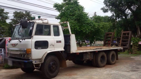 ขายรถสิบล้อเทเลอร์ FM187LA เครื่อง HO7C-185 แรง 2 เพลา สโลกลาง ทะเบียนพร้อม