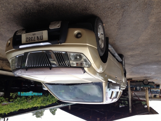 กระบะนิสสัน นาวาร่า 4*4 ปี 2007 4ประตู กระบะนิสสัน นาวาร่า 4*4 ปี 2007 4ประตู