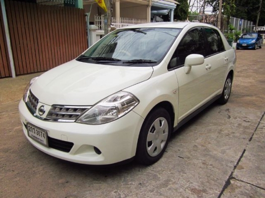 Nissan Tiida Latio 1.6 Sedan A/T Airbag จดปี 2010
