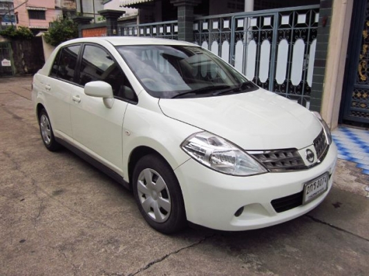 Nissan Tiida Latio 1.6 Sedan A/T Airbag จดปี 2010