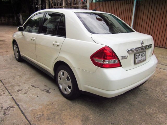 Nissan Tiida Latio 1.6 Sedan A/T Airbag จดปี 2010
