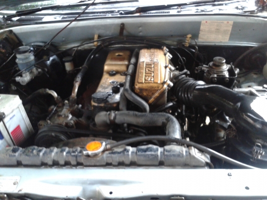 ขาย อีซูซุมังกรทอง ปี90 85000 บาท เกียร์ธรรมดา เก็บสีนิดหน่อยแจ๋ว เครื่องดีแน่น ขาย อีซูซุมังกรทอง ปี90 85000 บาท เกียร์ธรรมดา เก็บสีนิดหน่อยแจ๋ว เครื่องดีแน่น