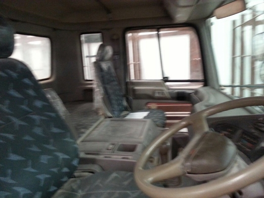 รถฮีโน่ 10 ล้อ FS2F โม่ปูน  340  แรงม้า. ปี 53  สนใจติดต่อ 081 - 6079515