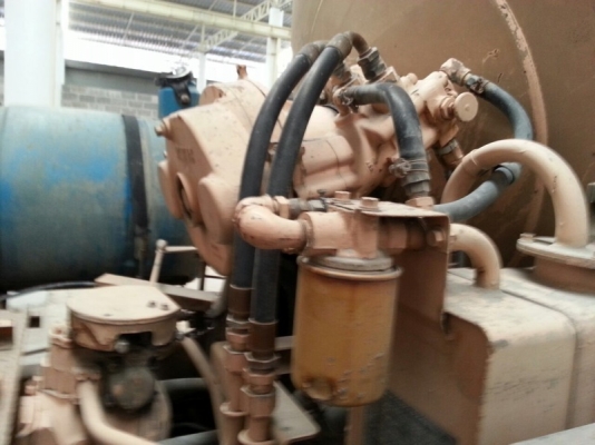 รถฮีโน่ 10 ล้อ FS2F โม่ปูน  340  แรงม้า. ปี 53  สนใจติดต่อ 081 - 6079515