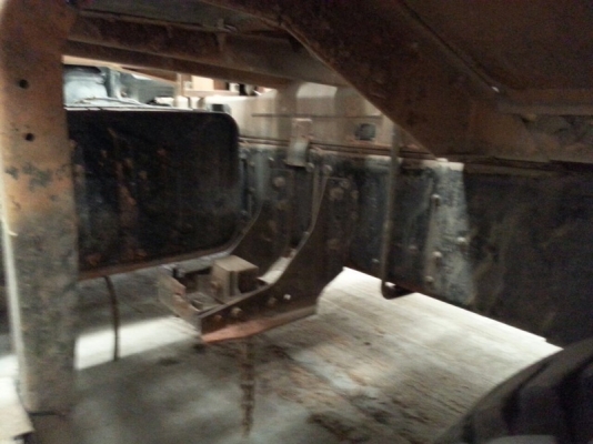 รถฮีโน่ 10 ล้อ FS2F โม่ปูน  340  แรงม้า. ปี 53  สนใจติดต่อ 081 - 6079515