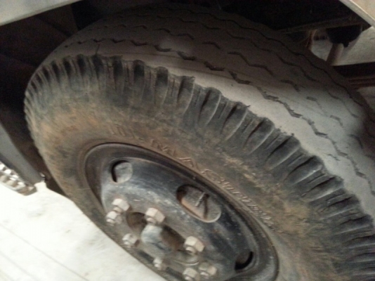 รถฮีโน่ 10 ล้อ FS2F โม่ปูน  340  แรงม้า. ปี 53  สนใจติดต่อ 081 - 6079515