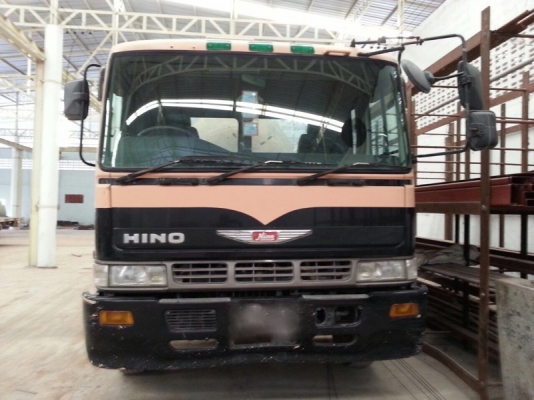 รถฮีโน่ 10 ล้อ FS2F โม่ปูน  340  แรงม้า. ปี 53  สนใจติดต่อ 081 - 6079515