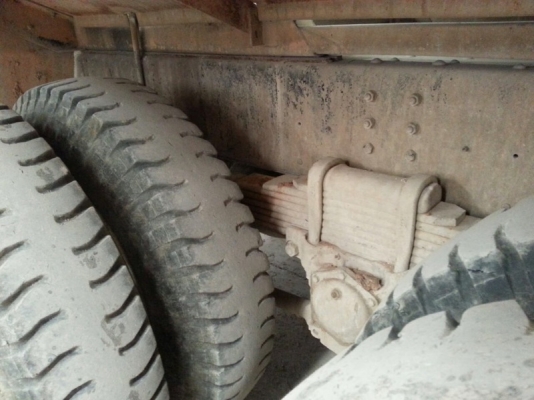 รถฮีโน่ 10 ล้อ FS2F โม่ปูน  340  แรงม้า. ปี 53  สนใจติดต่อ 081 - 6079515