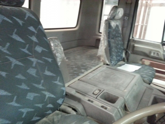 รถฮีโน่ 10 ล้อ FS2F โม่ปูน  340  แรงม้า. ปี 53  สนใจติดต่อ 081 - 6079515