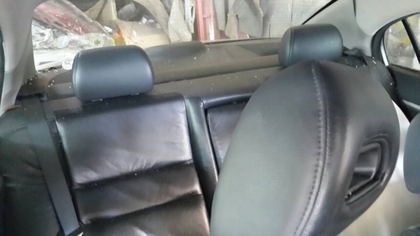 ขายด่วน ซากรถเก๋งฮอนด้า