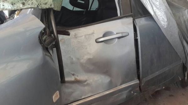 ขายด่วน ซากรถเก๋งฮอนด้า ขายด่วน ซากรถเก๋งฮอนด้า