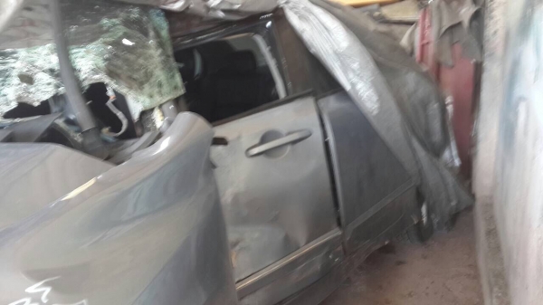 ขายด่วน ซากรถเก๋งฮอนด้า ขายด่วน ซากรถเก๋งฮอนด้า