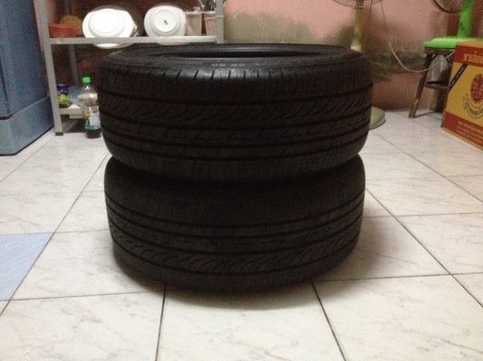 ขายยางbridgestone turaza gr-90  215/45/17 ปี10 1คู่ ราคา 1300บาท โทร 0924462525โส กทม