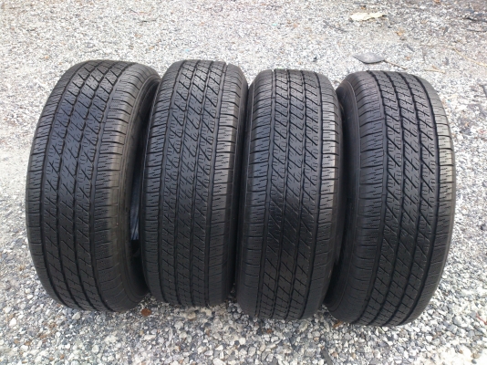 ขายยางMICHELIN 265/65R17 ยางสัปดาห์ที่35ปี12 (ไม่มีปะ) จำนวน 1 ชุด