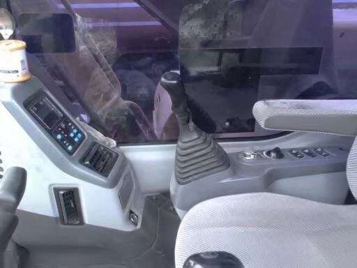 ขายครับ แม็คโค KOMATSU 200 - 7 สวยครับ ไฟฟ้าครบ เอวแน่น โซ่เต็ม ใช้งาน 1389 ชั่วโมง