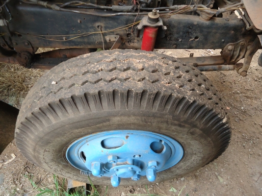 ขายด่วนรถสิบล้อFN515เครือง6D17เกียร์10สปีท2เพลาหลงโบว์