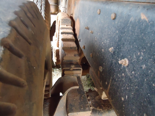 ขายด่วนรถสิบล้อFN515เครือง6D17เกียร์10สปีท2เพลาหลงโบว์