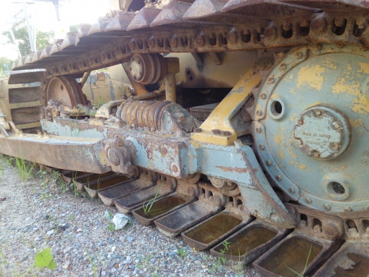 ขายรถแทรคเตอร์ CAT  D 3 B ตีนเป็ดรถสวยพร้อมใช้ราคาถูก