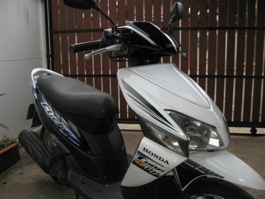 ขาย honda click