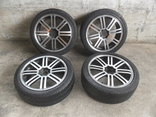 ล้อแม็ก 17นิ้ว 4รู100 พร้อมยาง 4 ล้อ ราคา 6500 บาท