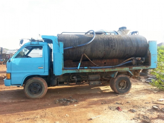 รถดั้ม 6 ล้อ พร้อมถังน้ำและเครื่องสูบ สภาพดีพร้อมใช้งาน