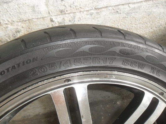 ล้อแม็ก 17นิ้ว 4รู100 พร้อมยาง 4 ล้อ ราคา 6500 บาท ล้อแม็ก 17นิ้ว 4รู100 พร้อมยาง 4 ล้อ ราคา 6500 บาท