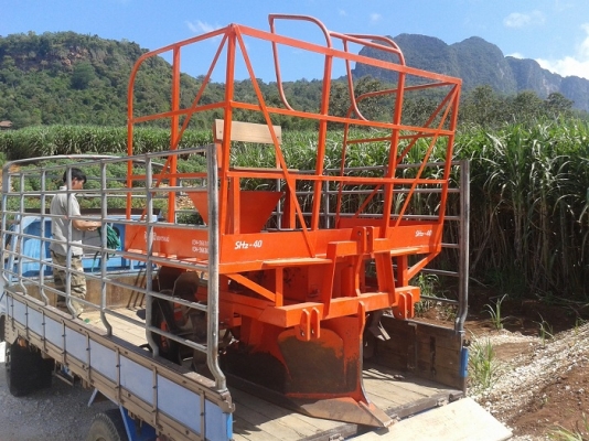 ขายแล้วเครื่องปลูกอ้อยร่องคู่ จุมพลเกษตรยนต์ รุ่น SHz-40 สภาพใหม่มากใช้ปลูกแค่50ไร่ ราคา55,000บาท.