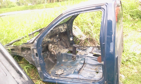 ขายหัวกะบะหัวเดียวพร้อมกะบะหลังD.Max 05 พร้อมฝากระโปรงแก้ม.ซ้ายขวาหน้ากระจังพร้อมไฟหน้าและกันชนครบชุดเจ้าของขายเอง ขายหัวกะบะหัวเดียวพร้อมกะบะหลังD.Max 05 พร้อมฝากระโปรงแก้ม.ซ้ายขวาหน้ากระจังพร้อมไฟหน้าและกันชนครบชุดเจ้าของขายเอง