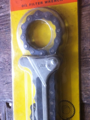 ประแจถอดกรองน้ำมันเครื่อง SUMA  หรือใช้กับการขันแทนประแจใหญ่ได้เลย