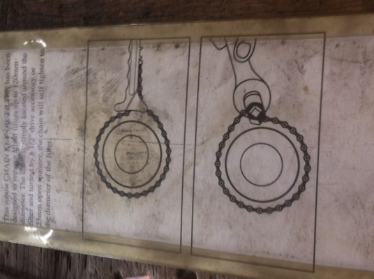 ประแจถอดกรองน้ำมันเครื่อง SUMA  หรือใช้กับการขันแทนประแจใหญ่ได้เลย