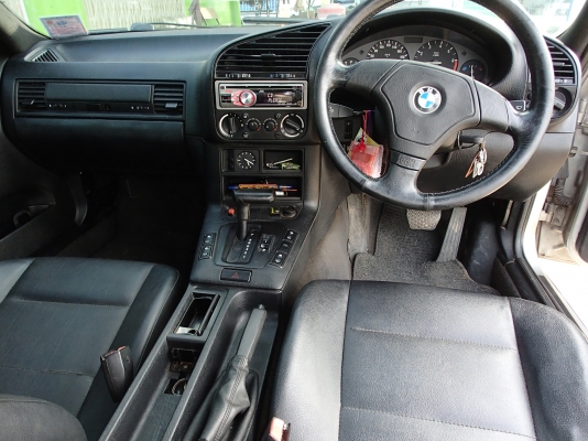 ต้องการคนดูแลต่อครับ BMW 318 E36 เครื่องเดิมนิ่มใช้2ระบบ LPGหัวฉีด+เบนซินรถบ้านของผมเองขายเองครับ ชุดแต่งM3 รอบคัน ต้องการคนดูแลต่อครับ BMW 318 E36 เครื่องเดิมนิ่มใช้2ระบบ LPGหัวฉีด+เบนซินรถบ้านของผมเองขายเองครับ ชุดแต่งM3 รอบคัน