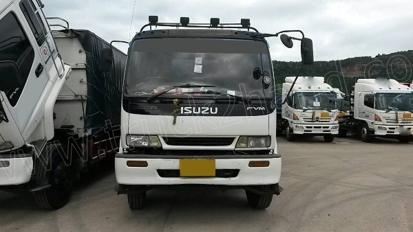 ISUZU รถบรรทุก 10 ล้อ 1 เพลา FVM
