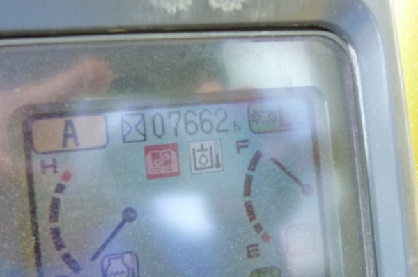 รถขุด Komatsu PC200LC-7 S/N: 201185 สต็อกเราที่ญี่ปุ่น สนใจโทร. 080-6565422 (หนิง)