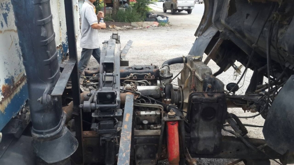 รถหกล้อดั้ม isuzu ks 110 ดั้ม 8 ตัน Fหน้าFหลัง พวงมาลัย เพาเวอร์