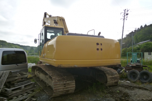 Komatsu PC200LC-7 บูมยาวพิเศษ 18 เมตร นำเข้าจากญี่ปุ่น ถึงไทยเร็ว ๆ นี้