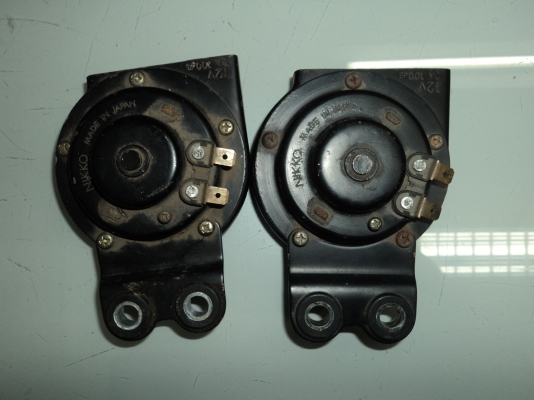 แตร K-125 จำนวน  2  อันสุดท้าย โทร.081-005-8785